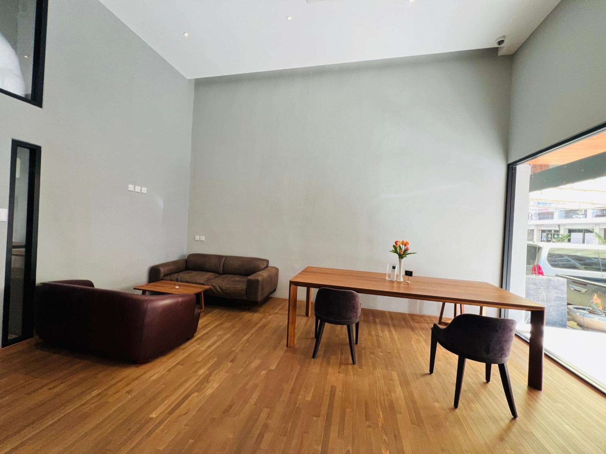 Woodstory Boutique Hotel Bangkok Luaran gambar