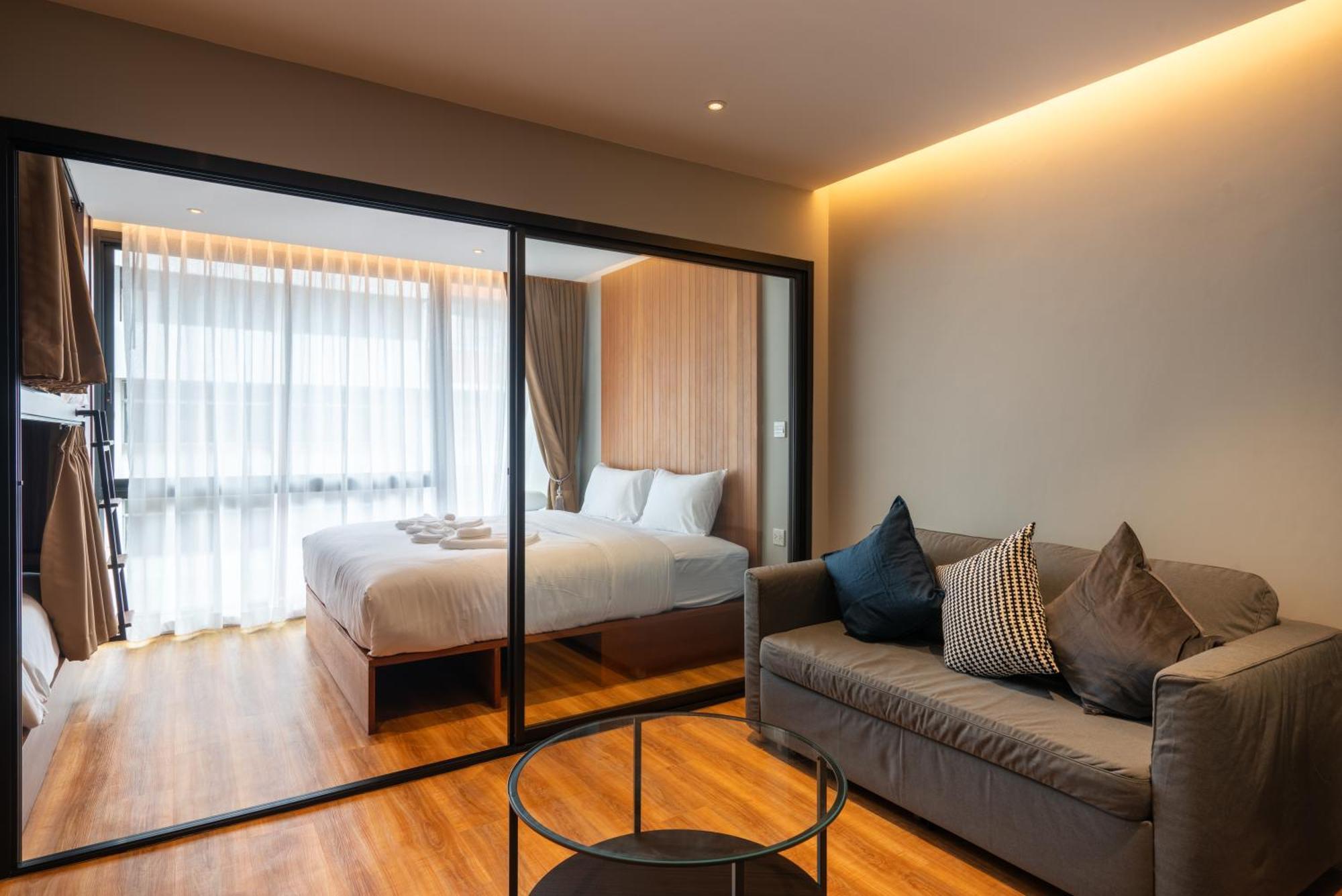 Woodstory Boutique Hotel Bangkok Luaran gambar