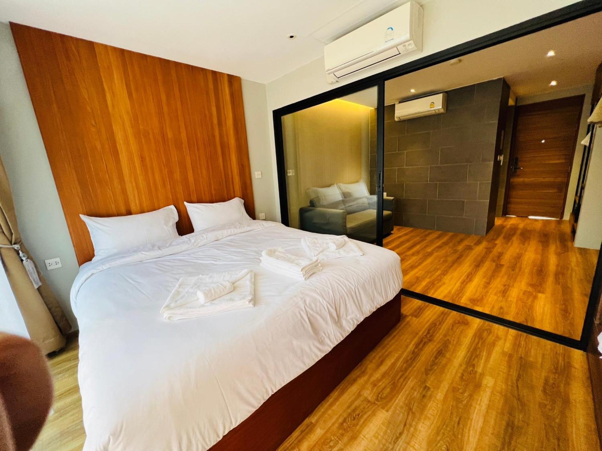 Woodstory Boutique Hotel Bangkok Luaran gambar