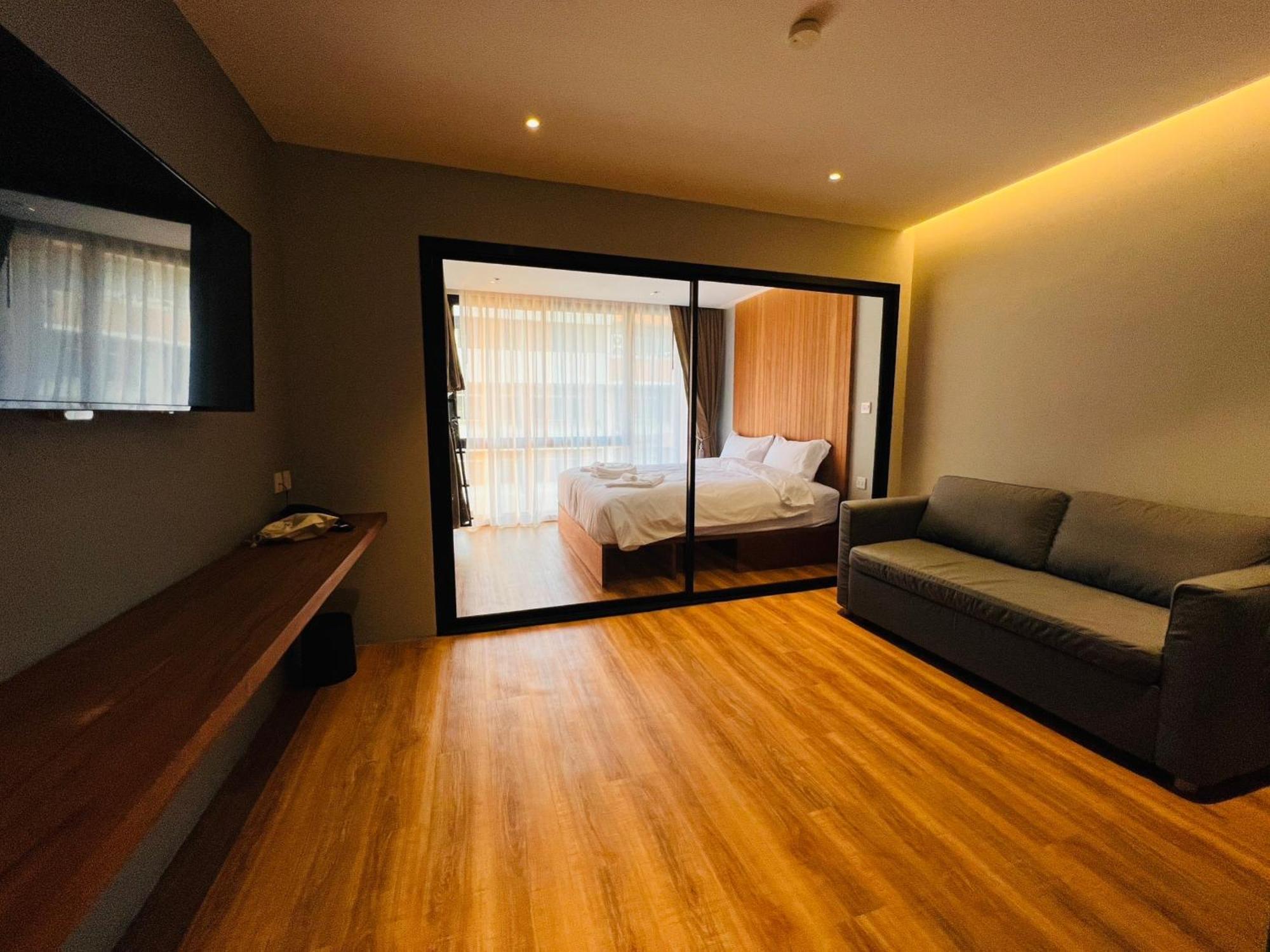 Woodstory Boutique Hotel Bangkok Luaran gambar