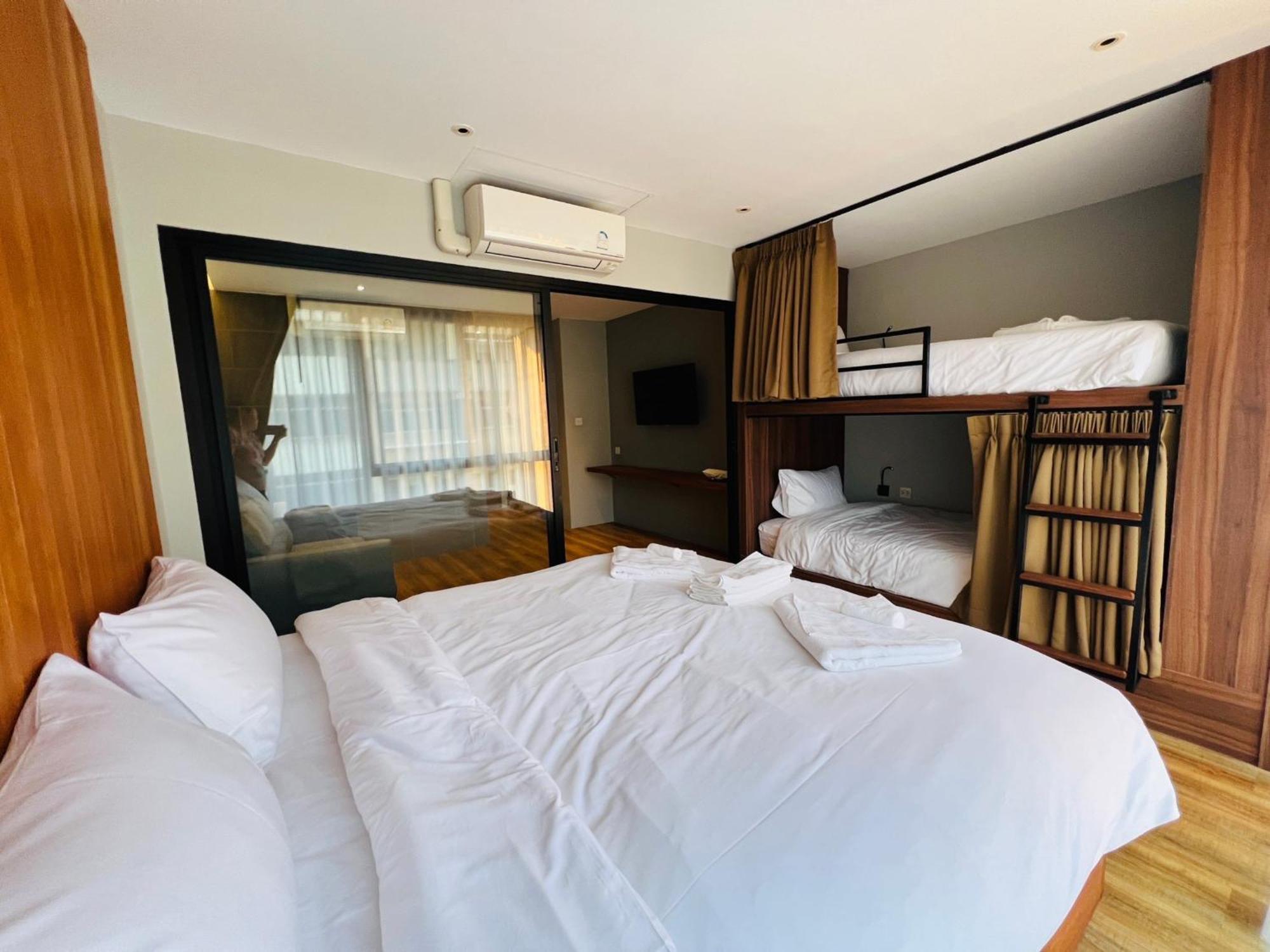 Woodstory Boutique Hotel Bangkok Luaran gambar