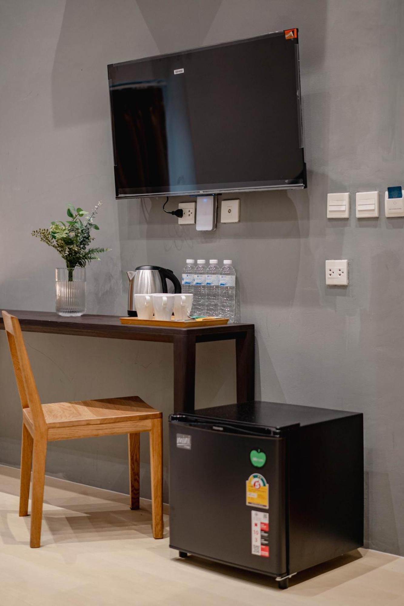 Woodstory Boutique Hotel Bangkok Luaran gambar